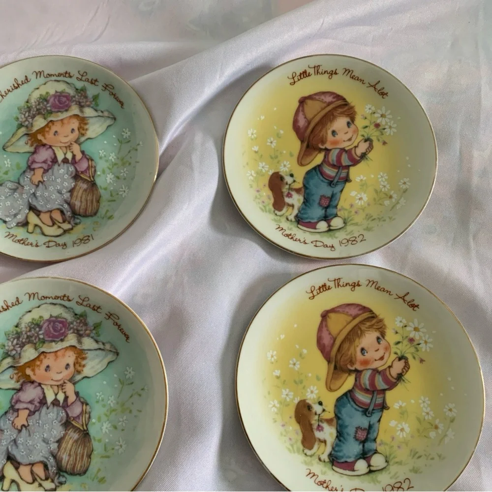 Avon Mother’s Day Collectible Porcelain Plates Set of 7 Children Illustrations